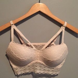VS Pink White Lace Date Bralette